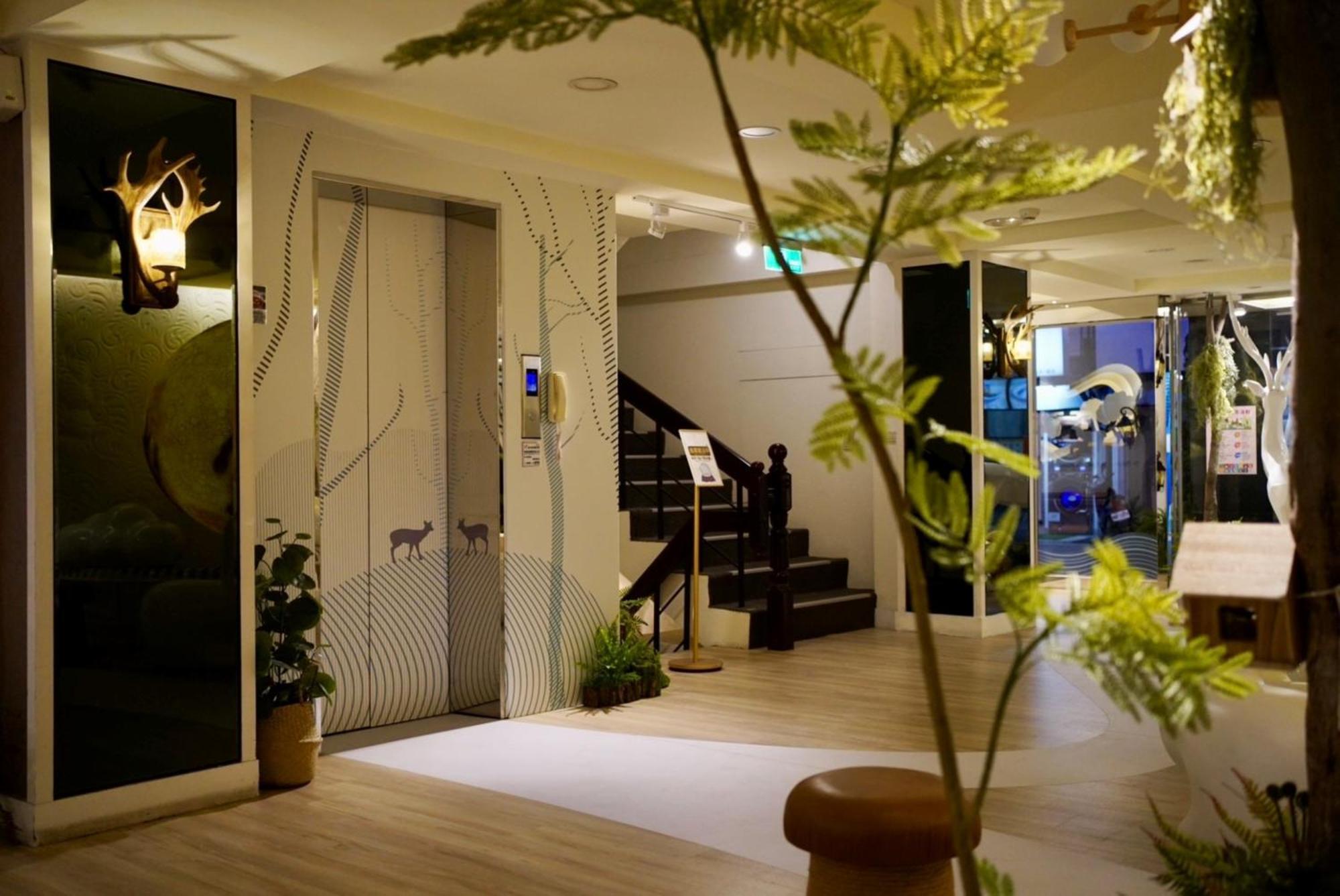 Finders Hotel Hualien Wen Hua Екстер'єр фото
